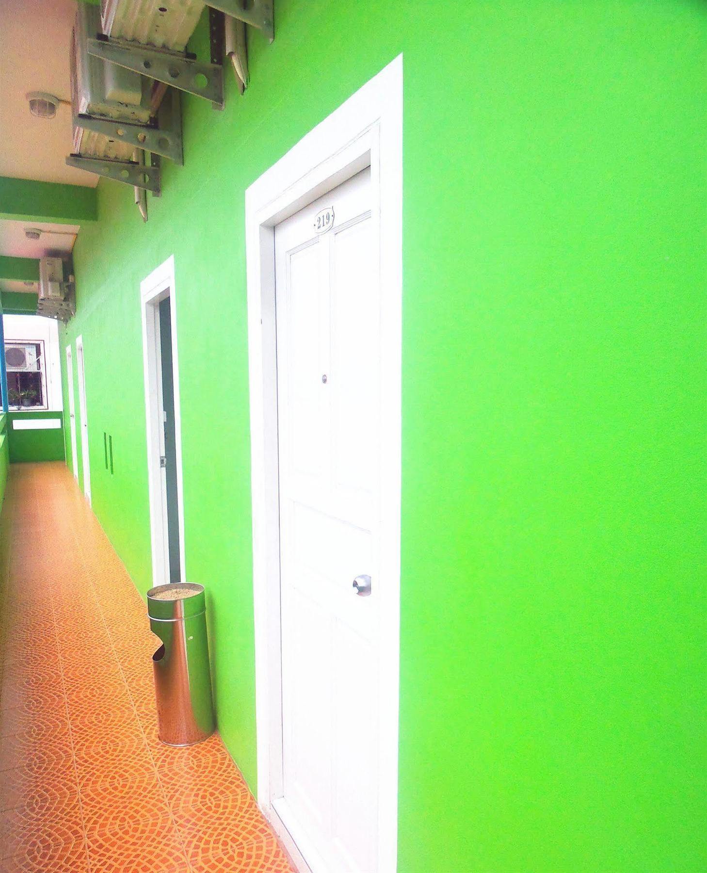 Signal Hotel